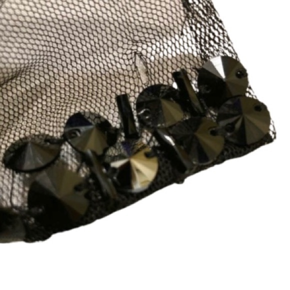 Special Occasion Sequin Gown By Splash - Size 0 - Picture 7 of 13